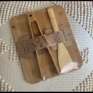 Bamboo serving set